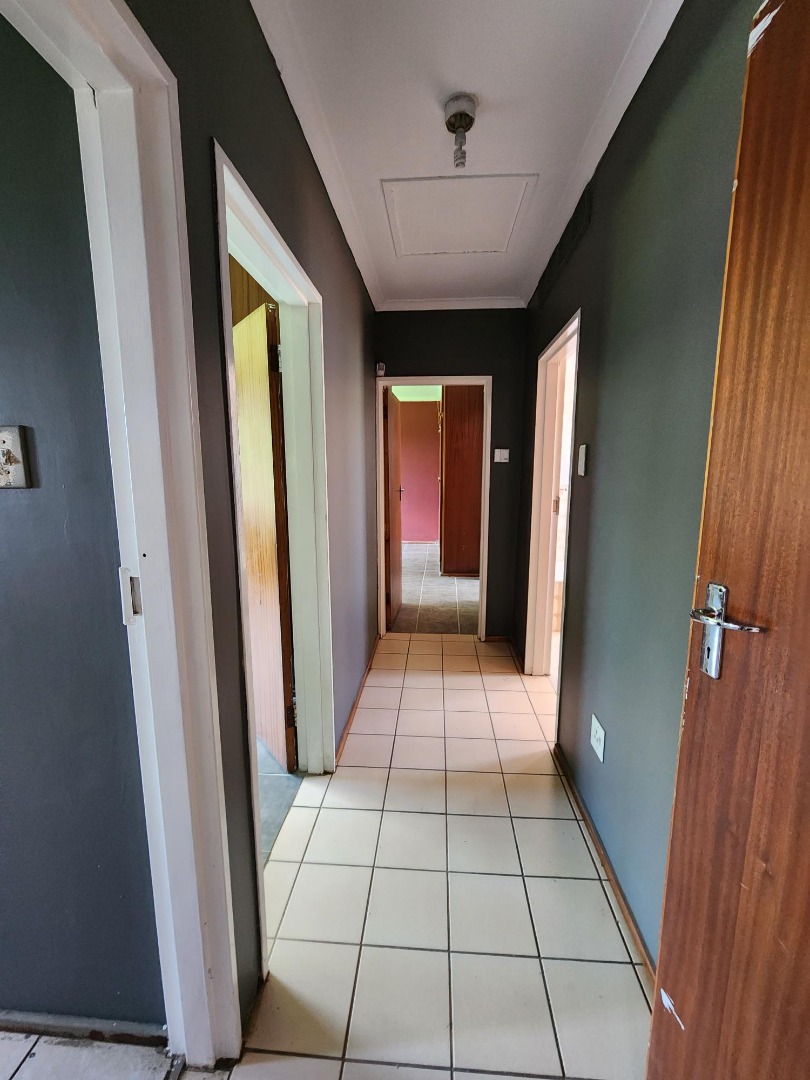 3 Bedroom House To Rent in Bisley RE/MAX™ of Southern Africa