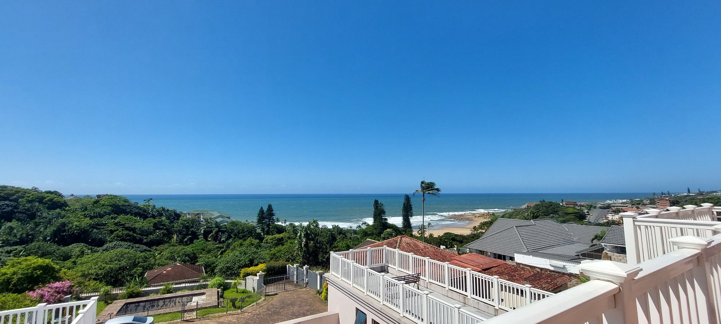 8 Bedroom House For Sale in Ramsgate RE/MAX™ of Southern Africa