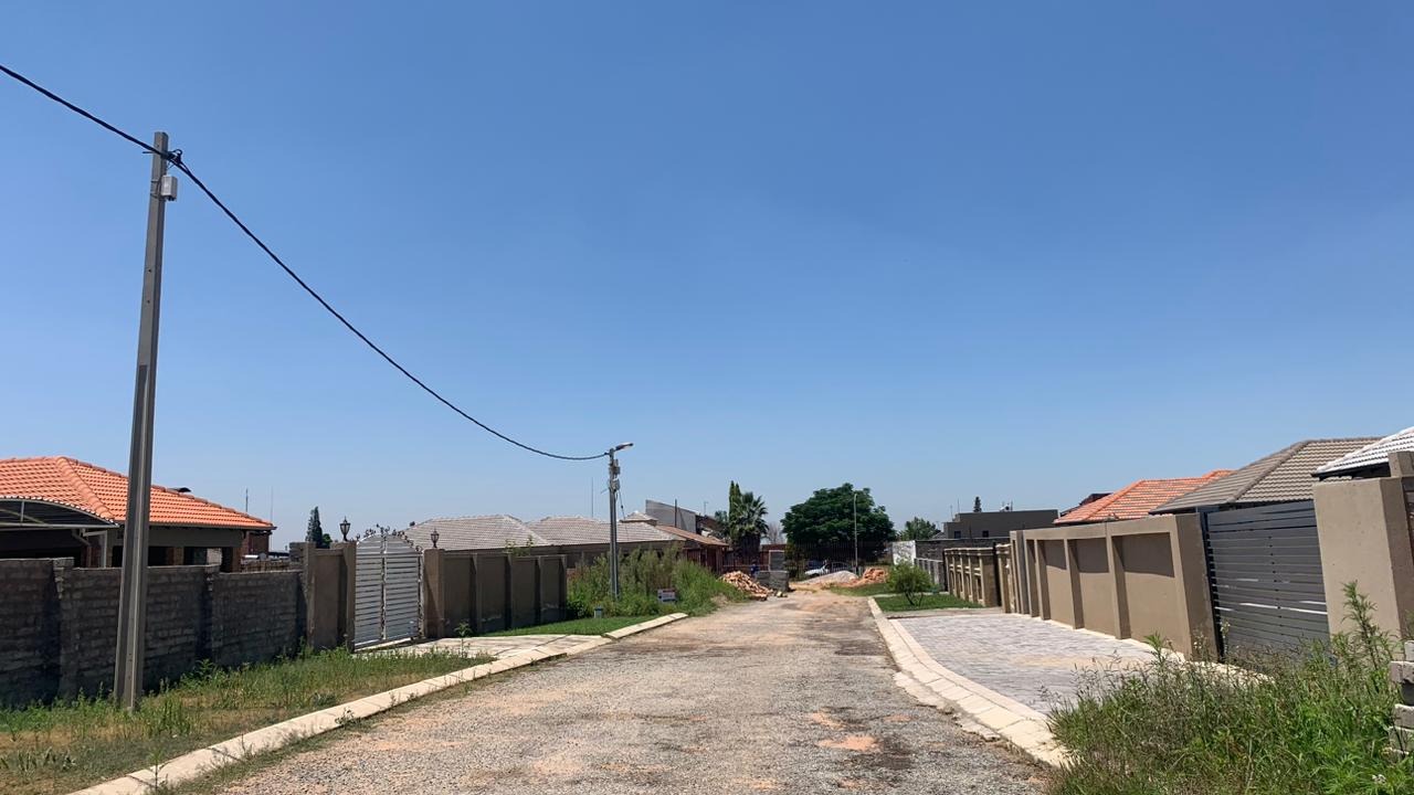 Vacant Land / Plot in Azaadville Gardens For Sale RE/MAX™ of Southern