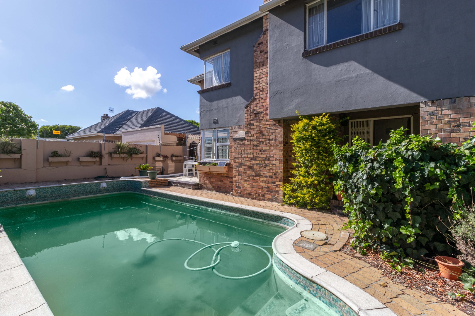 Property and houses for sale in Thornton, Cape Town RE/MAX