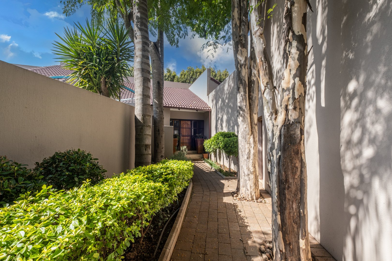 4 Bedroom House For Sale in Erasmuskloof RE/MAX™ of Southern Africa