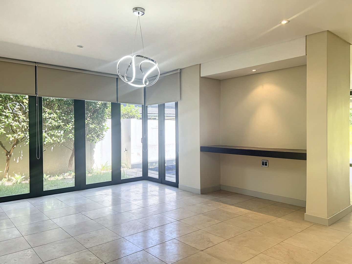 3 Bedroom House To Rent in Lombardy Estate RE/MAX™ of Southern Africa