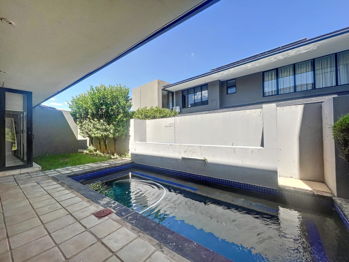 3 Bedroom House To Rent in Lombardy Estate RE/MAX™ of Southern Africa