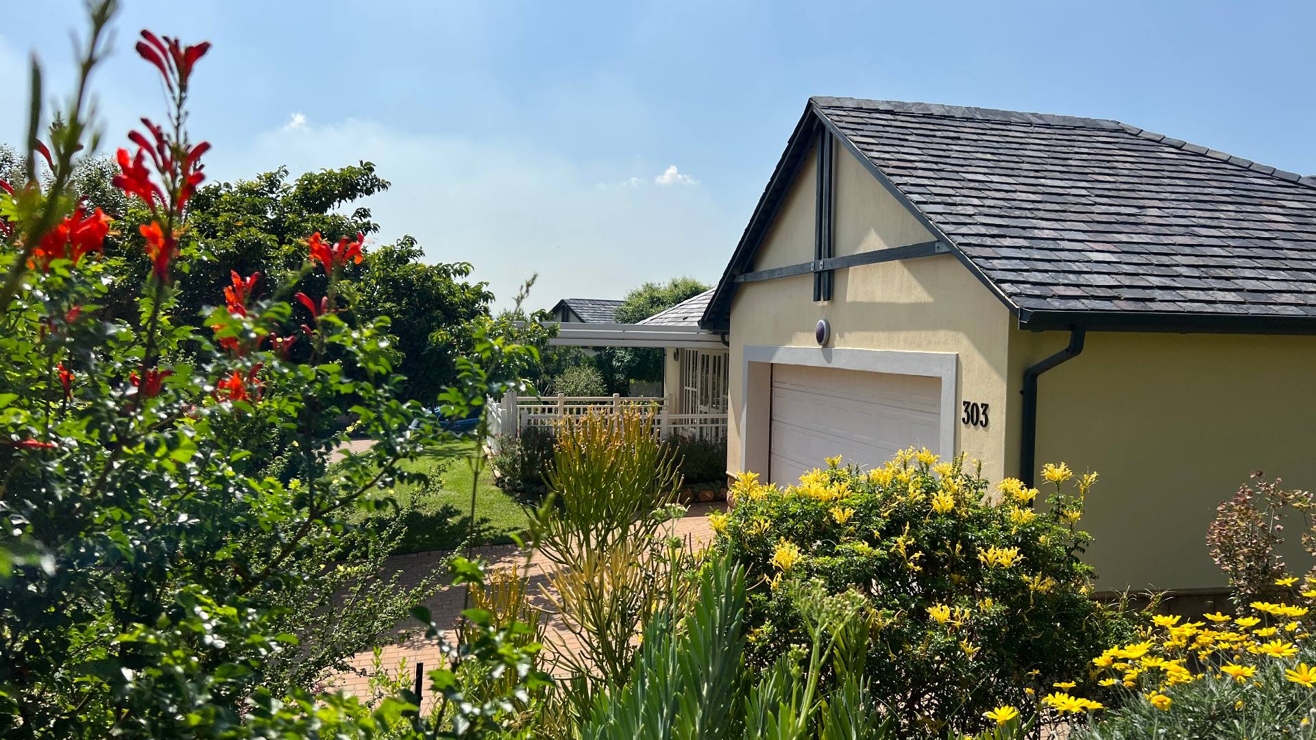 3 Bedroom House For Sale in Waterfall RE/MAX™ of Southern Africa