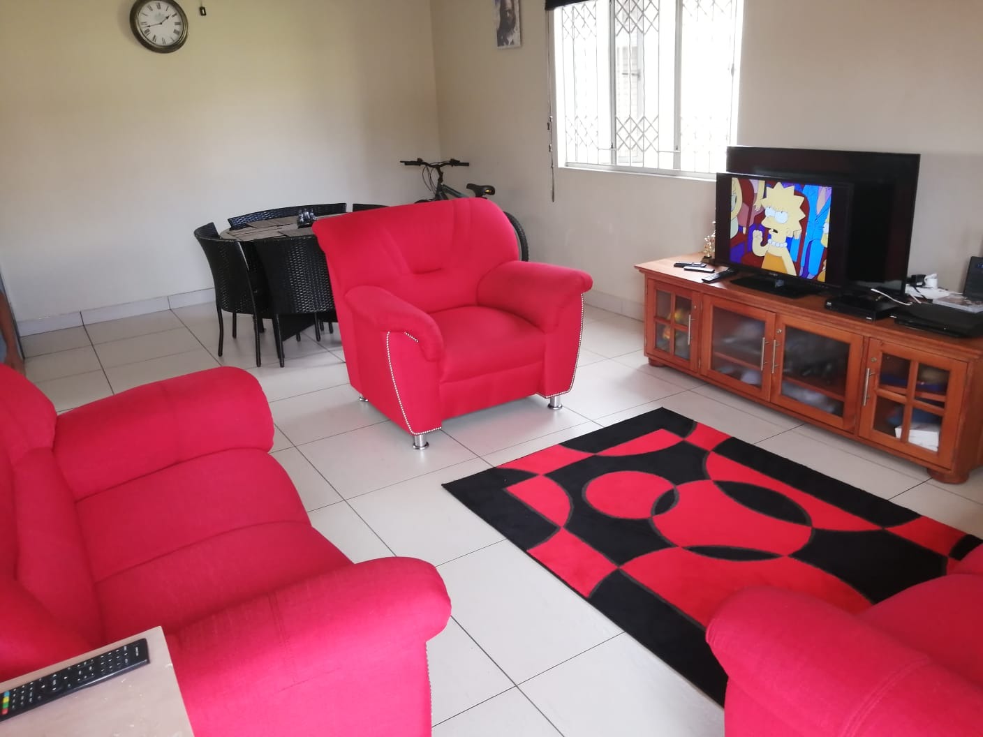 3 Bedroom House For Sale in Grove End RE/MAX™ of Southern Africa