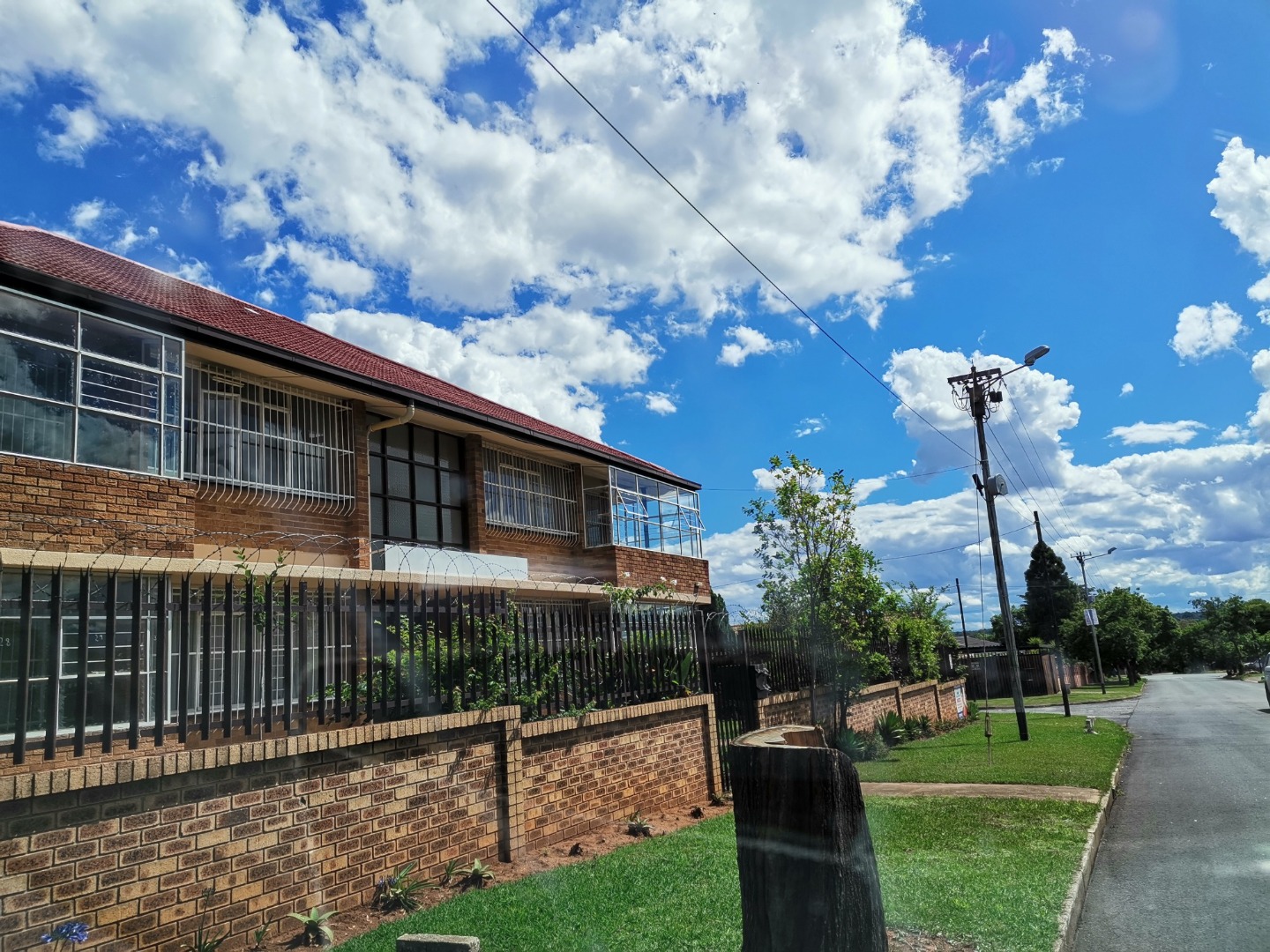 2 Bedroom Apartment / Flat To Rent in Greenhills RE/MAX™ of Southern