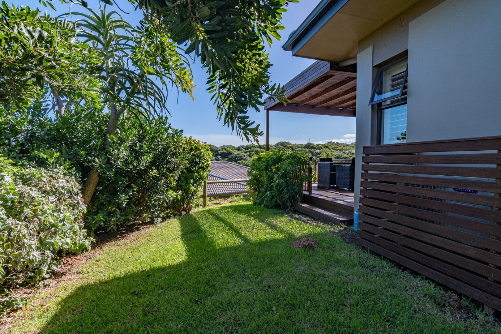 2 Bedroom Townhouse For Sale in Sheffield Beach RE/MAX™ of Southern