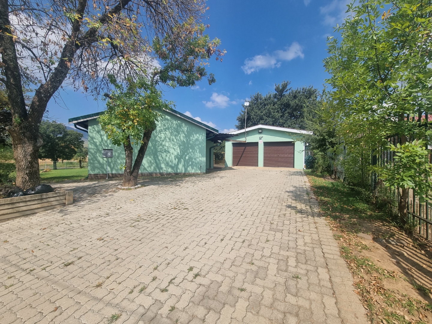 4 Bedroom House For Sale in Harrismith RE/MAX™ of Southern Africa