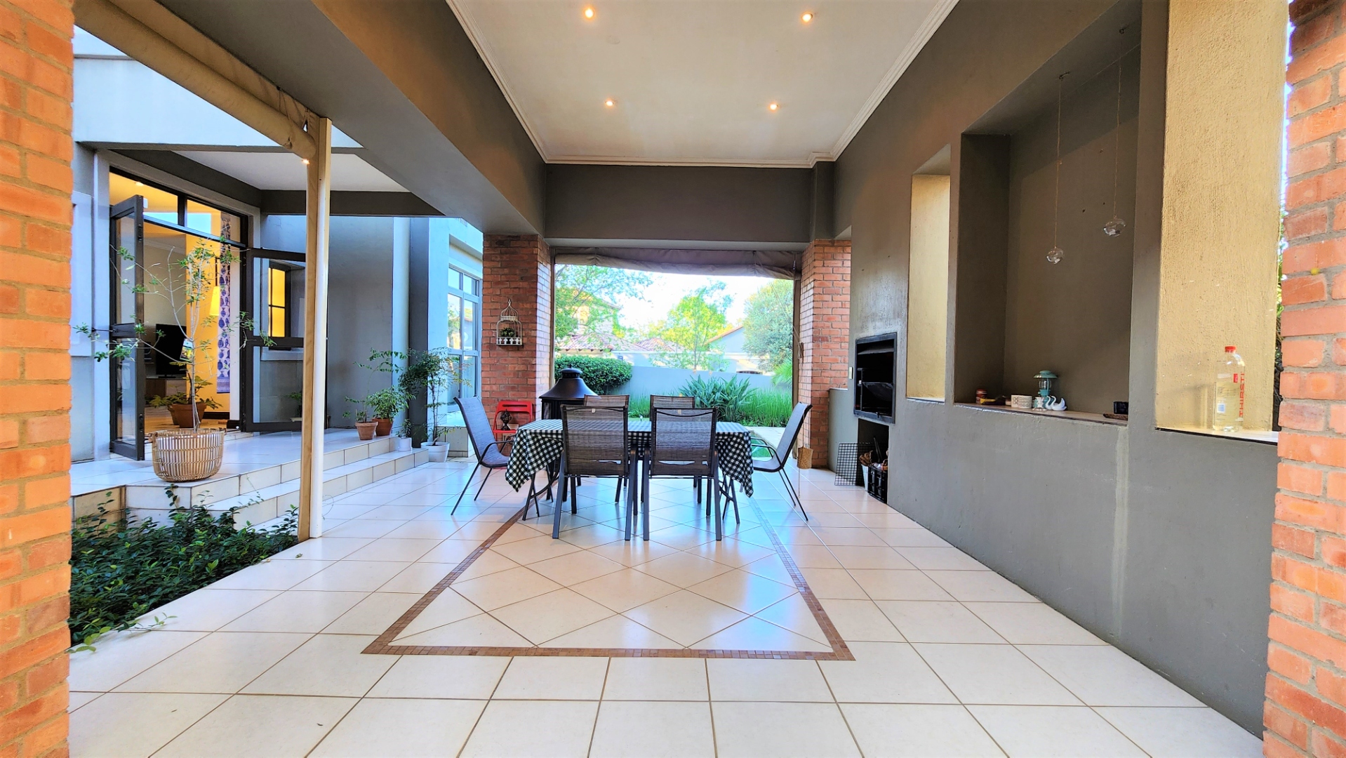 3 Bedroom House To Rent in Dainfern Golf Estate RE/MAX™ of Southern Africa