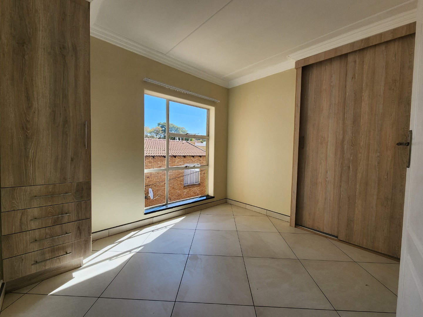 2 Bedroom Apartment / Flat For Sale in Alberton North RE/MAX™ of