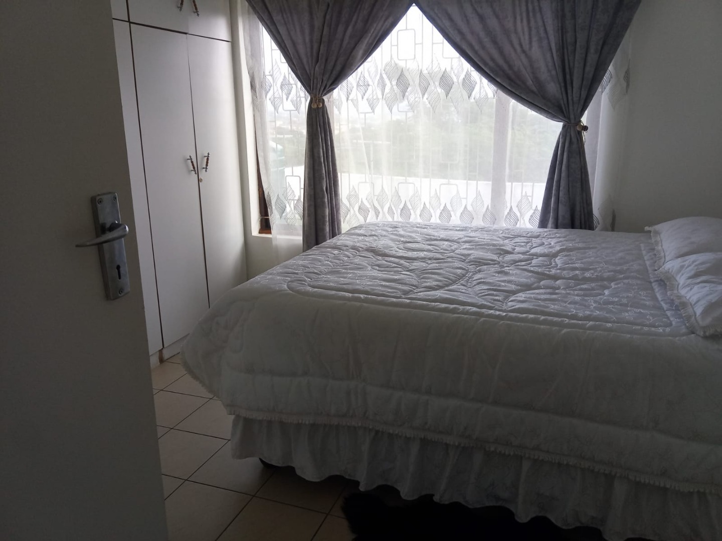 3 Bedroom House For Sale in Burlington Heights RE/MAX™ of Southern Africa