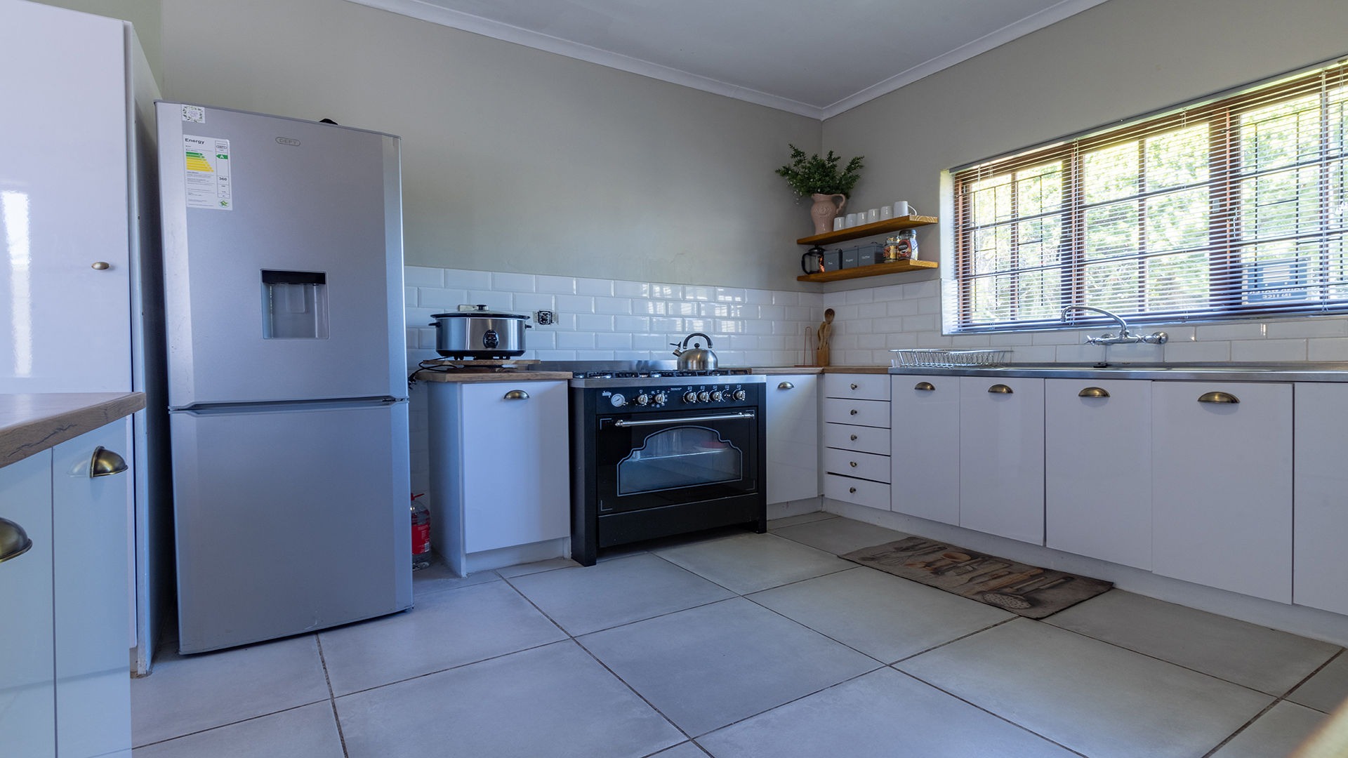 3 Bedroom House For Sale in Heights RE/MAX™ of Southern Africa