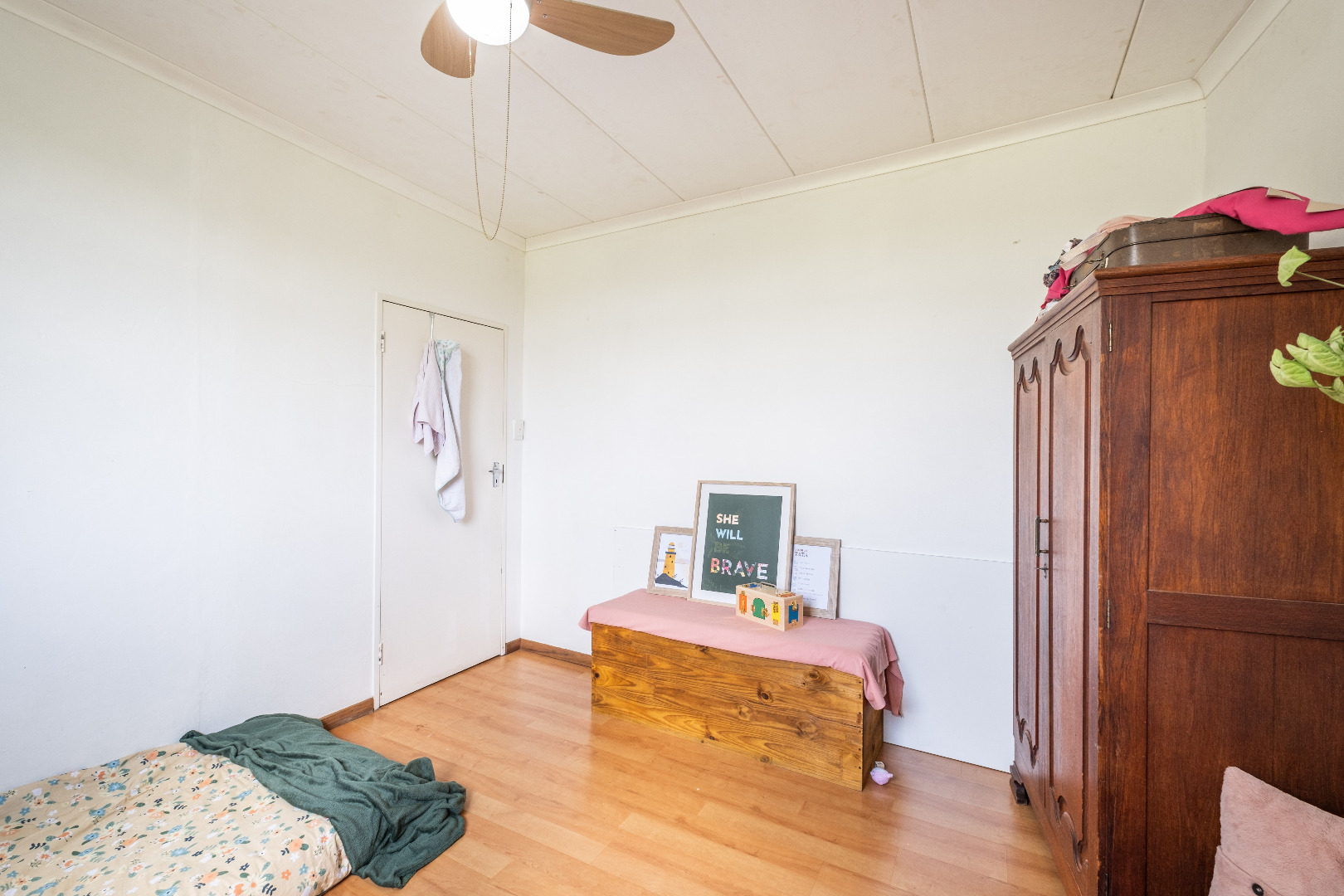 3 Bedroom Townhouse For Sale in Val De Grace RE/MAX™ of Southern Africa