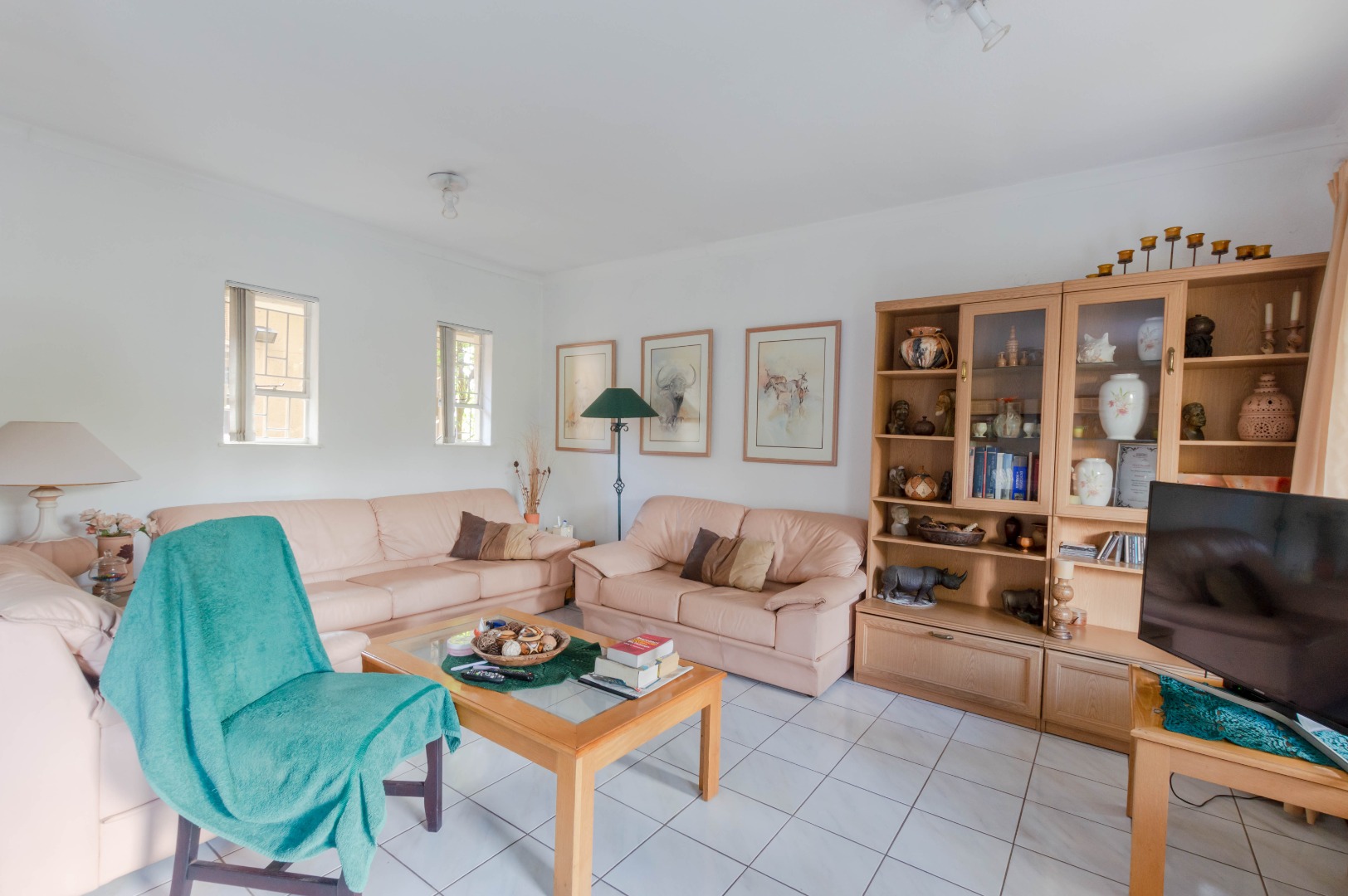 3 Bedroom House For Sale in Dowerglen Ext 3 RE/MAX™ of Southern Africa