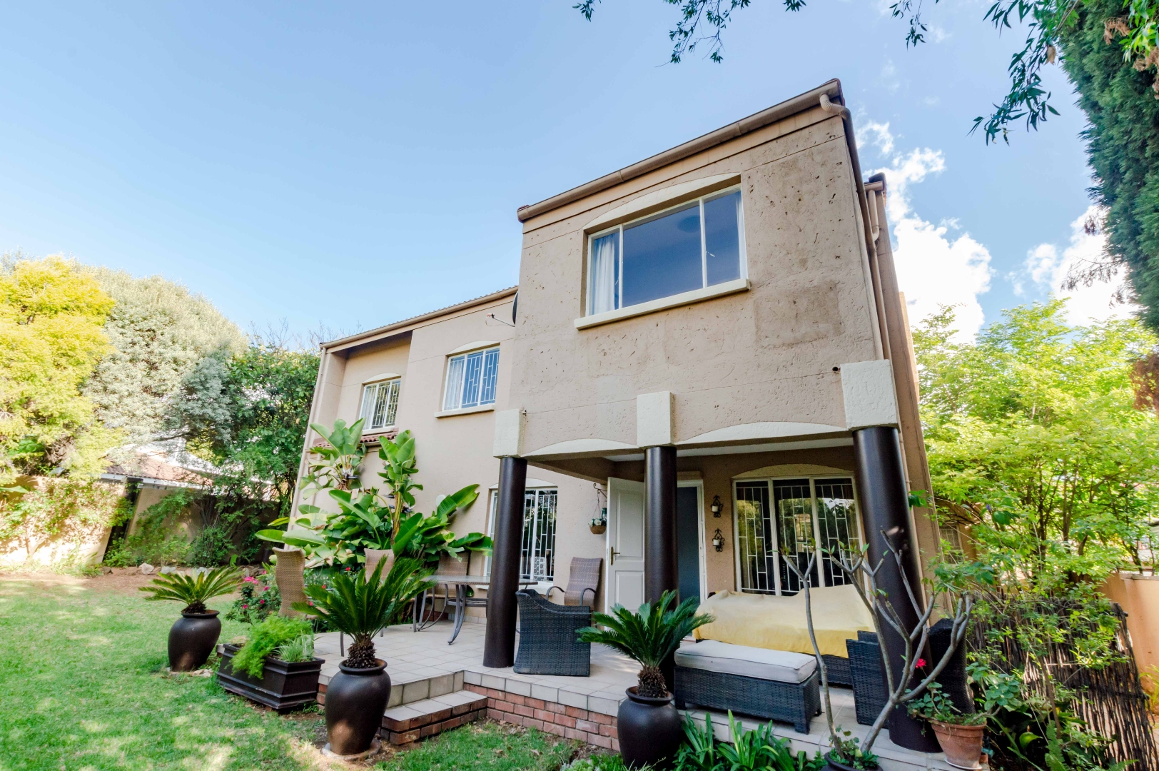 3 Bedroom House For Sale in Dowerglen Ext 3 RE/MAX™ of Southern Africa