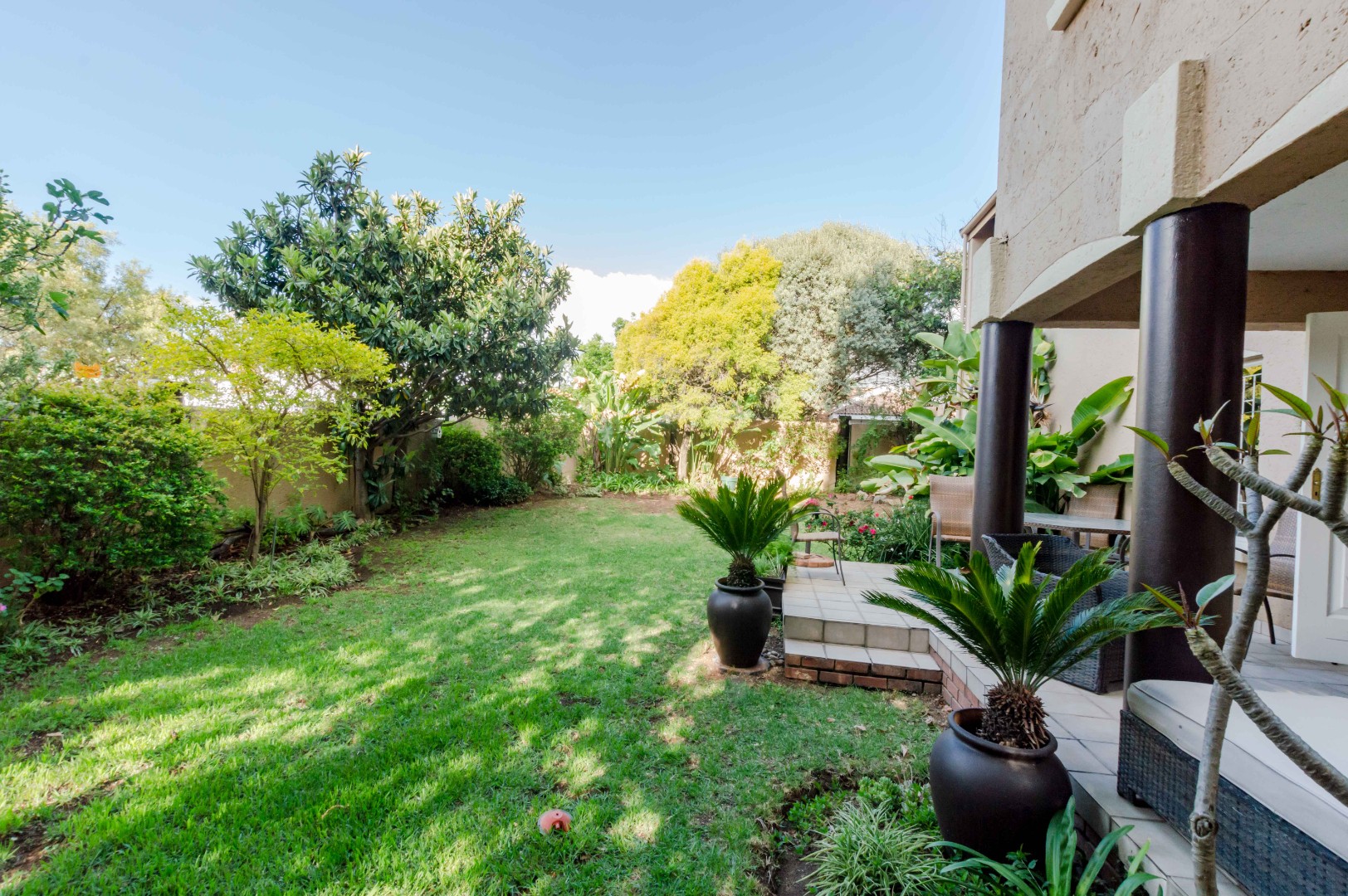 3 Bedroom House For Sale in Dowerglen Ext 3 RE/MAX™ of Southern Africa