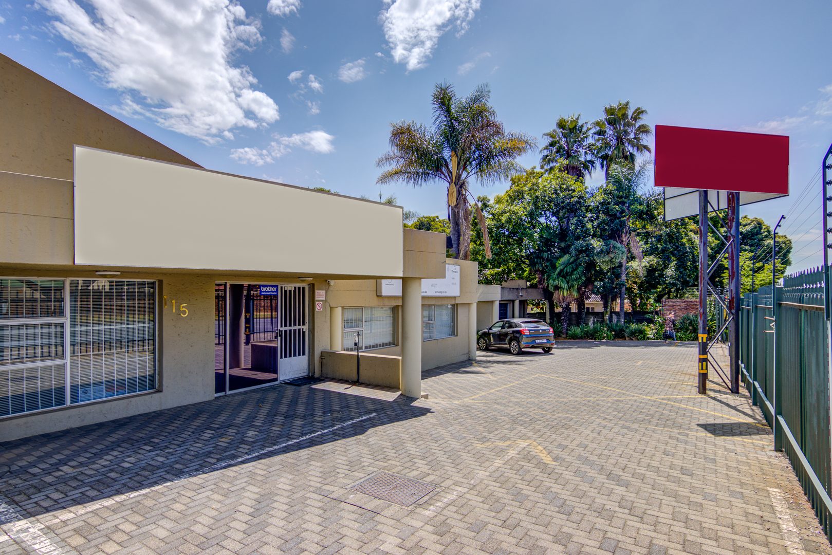 Commercial Property in Nimrod Park For Sale RE/MAX™ of Southern Africa