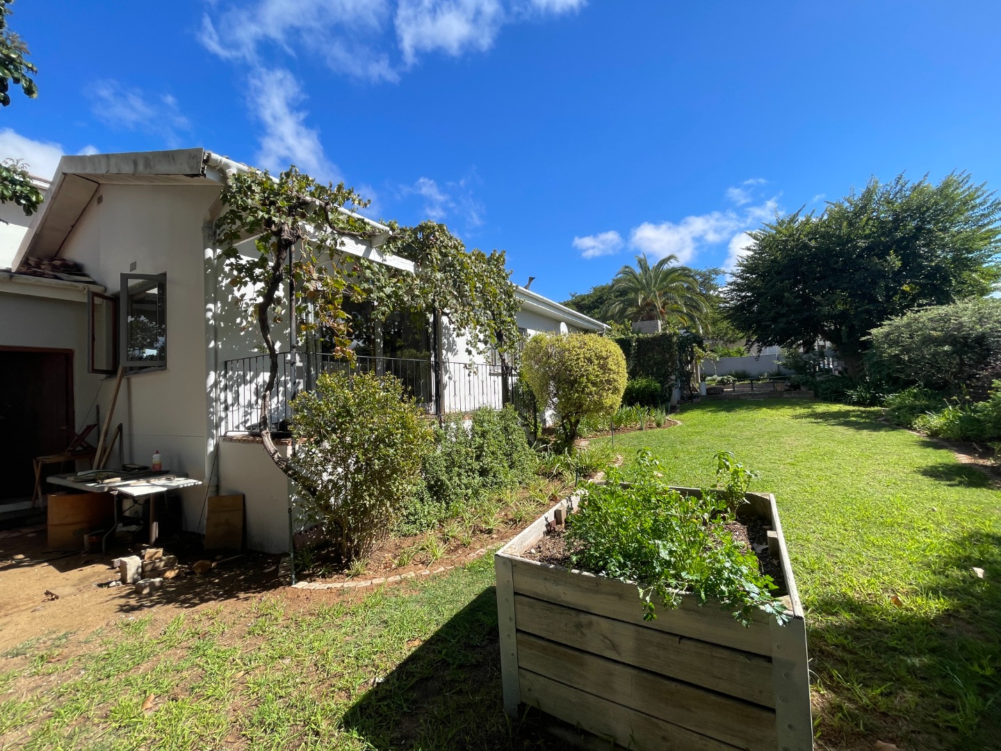 4 Bedroom House For Sale in Panorama RE/MAX™ of Southern Africa