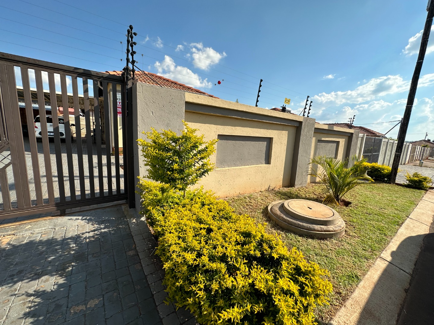3 Bedroom House For Sale in The Orchards RE/MAX™ of Southern Africa