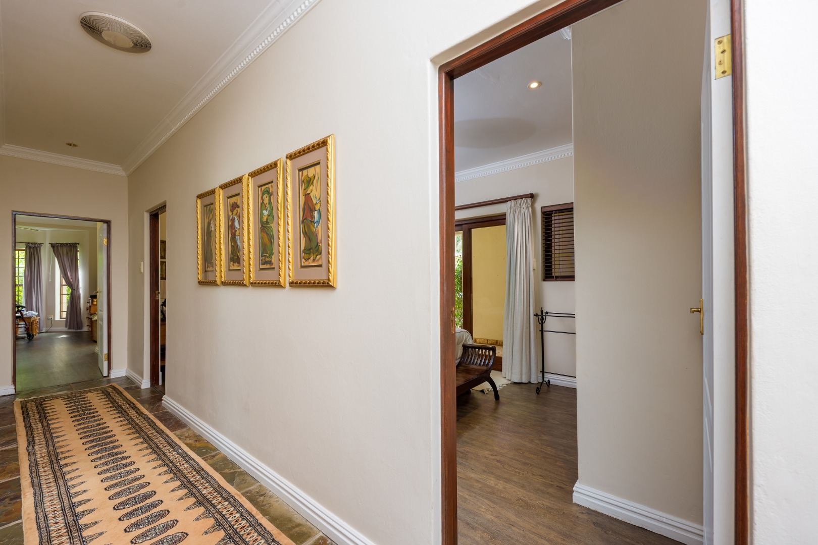 4 Bedroom House For Sale in Heatherlands RE/MAX™ of Southern Africa