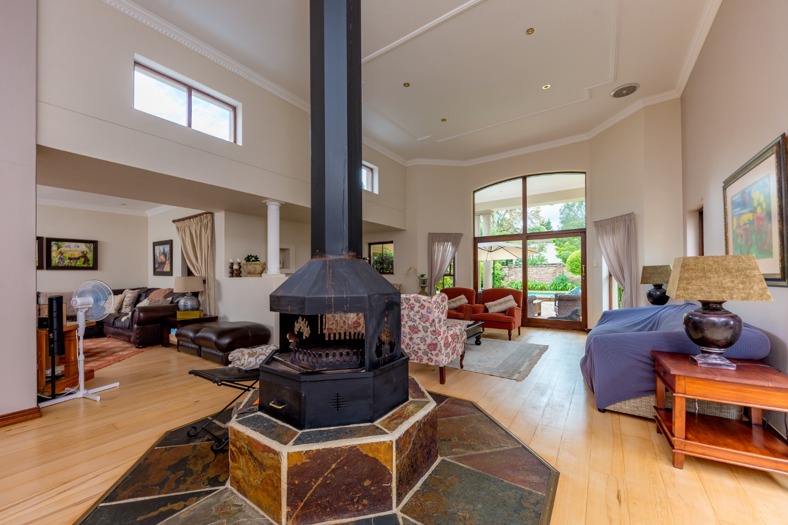 4 Bedroom House For Sale in Heatherlands RE/MAX™ of Southern Africa