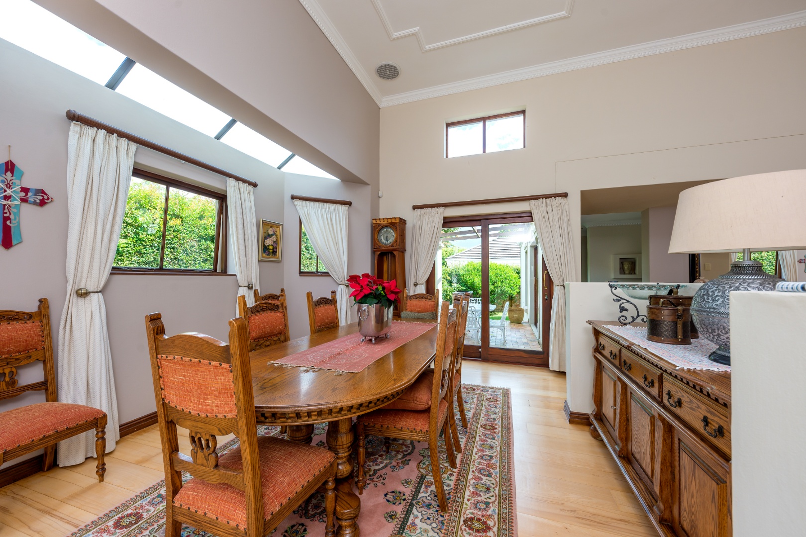 4 Bedroom House For Sale in Heatherlands RE/MAX™ of Southern Africa