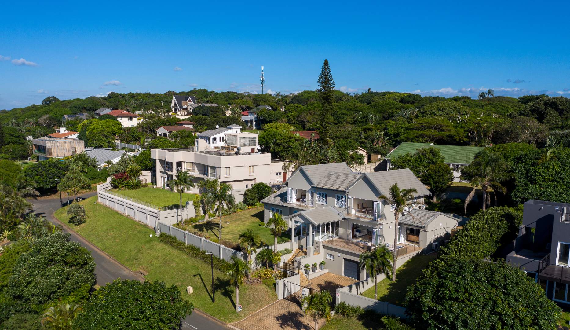 6 Bedroom House For Sale in Ballito Central RE/MAX™ of Southern Africa