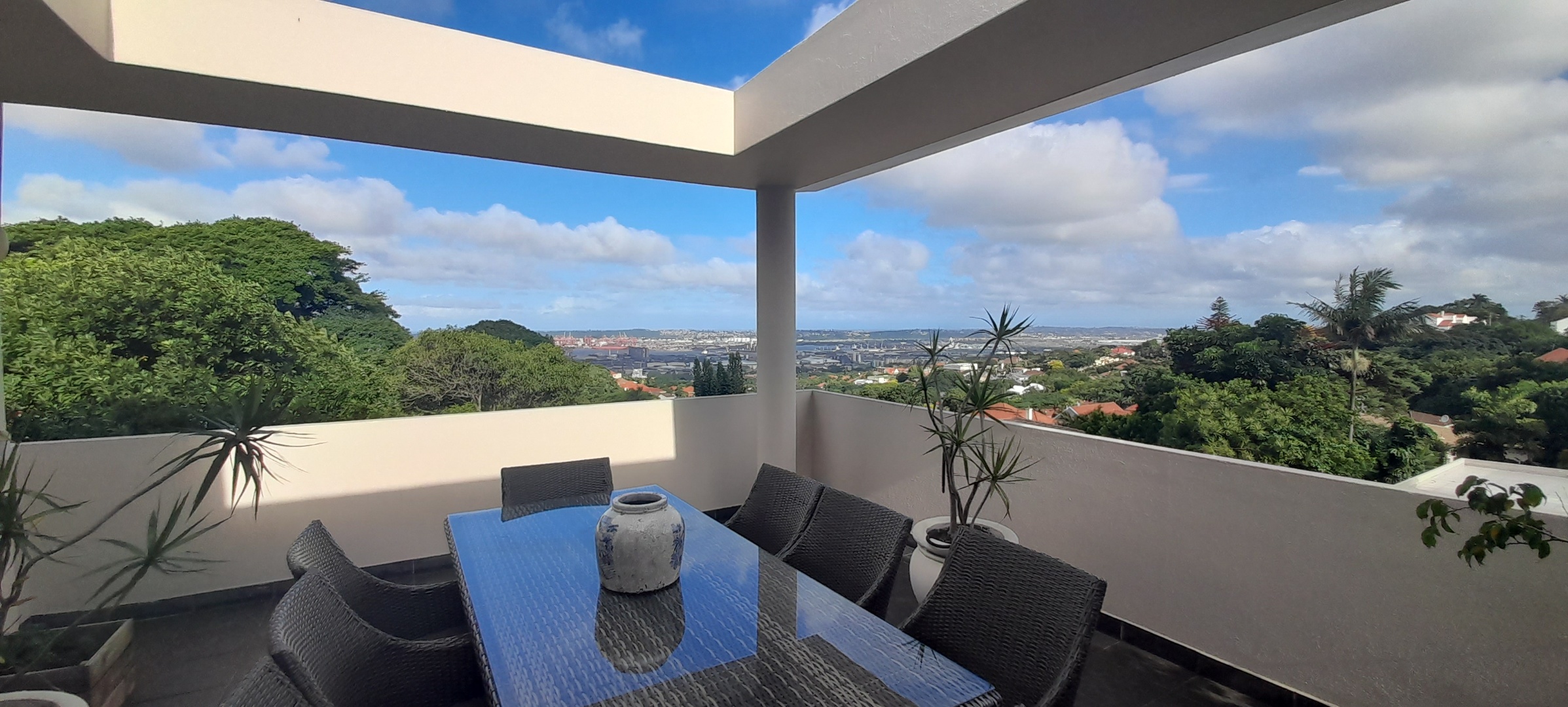3 Bedroom Apartment / Flat To Rent in Glenwood RE/MAX™ of Southern Africa