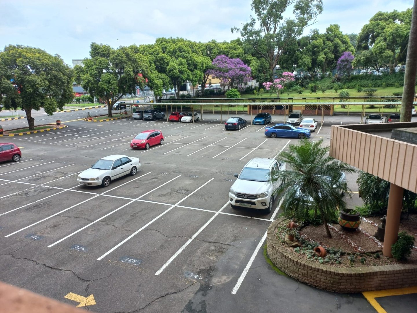 1 Bedroom Apartment / Flat For Sale in Central RE/MAX™ of