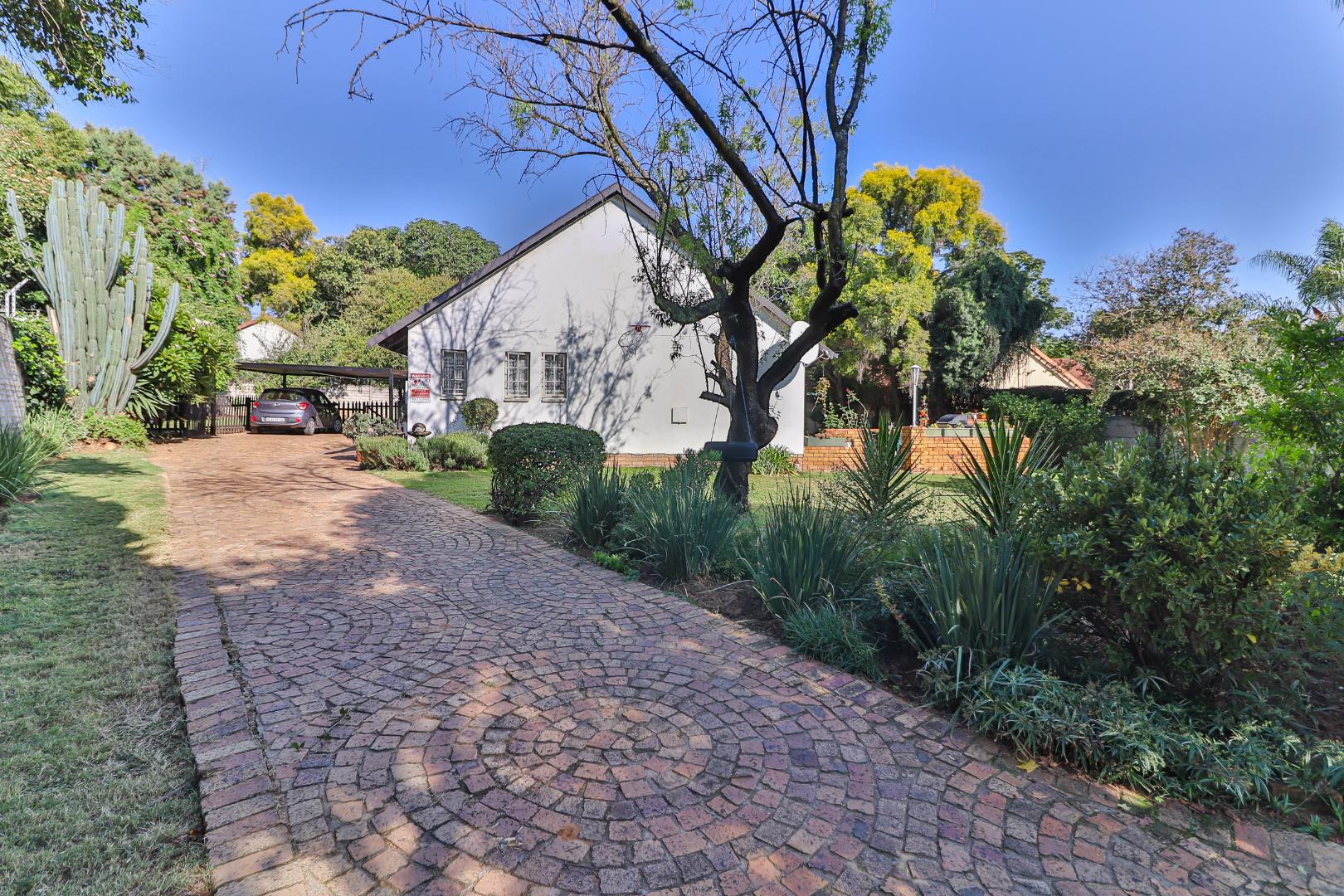 Property for sale in Bloubosrand RE/MAX™ of Southern Africa