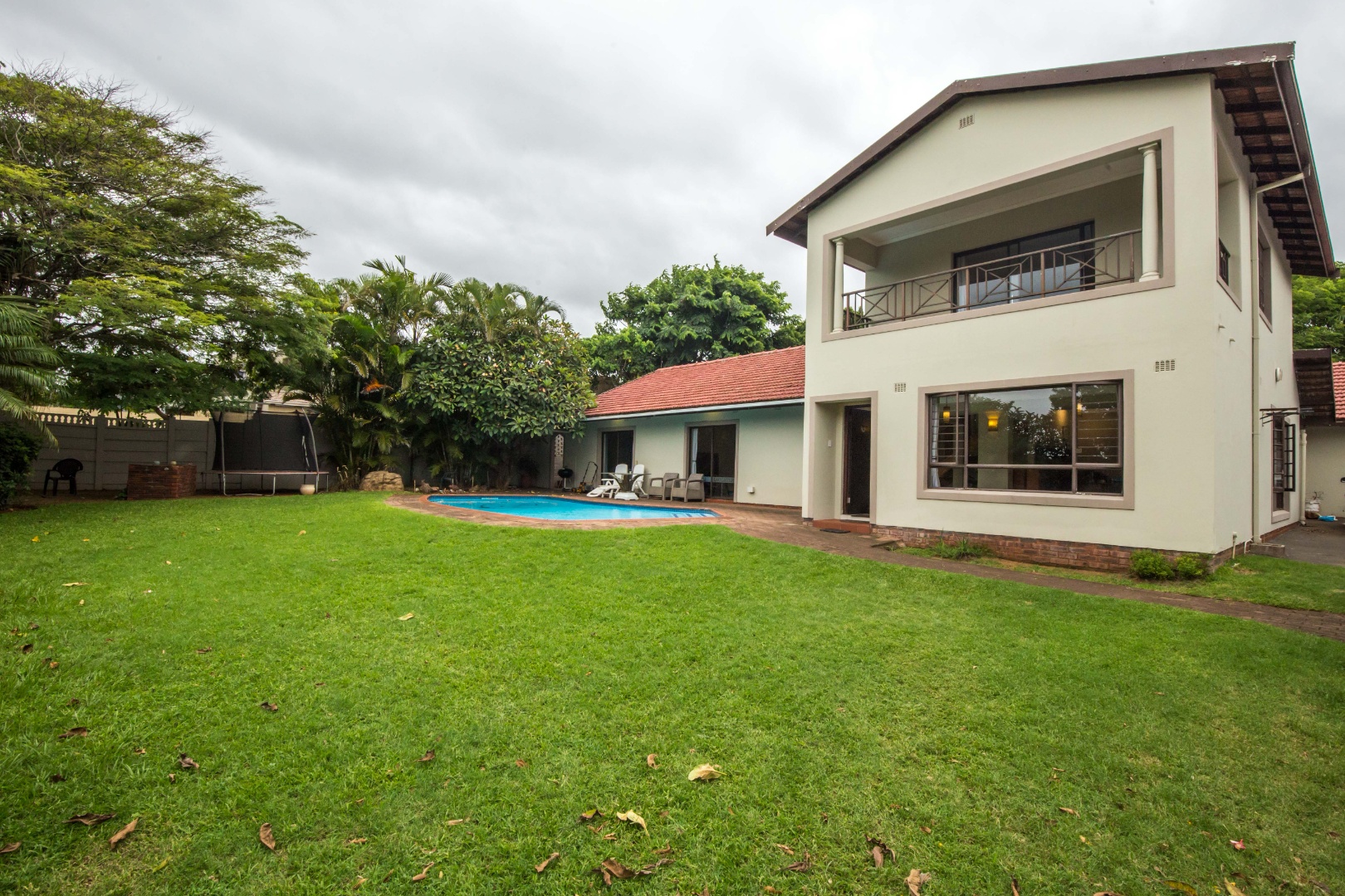 4 Bedroom House To Rent in La Lucia RE/MAX™ of Southern Africa