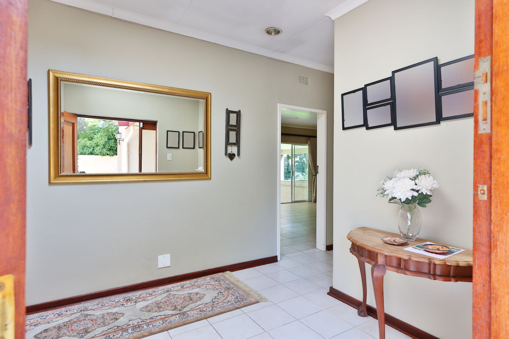 4 Bedroom House For Sale in Morningside Manor RE/MAX™ of Southern Africa