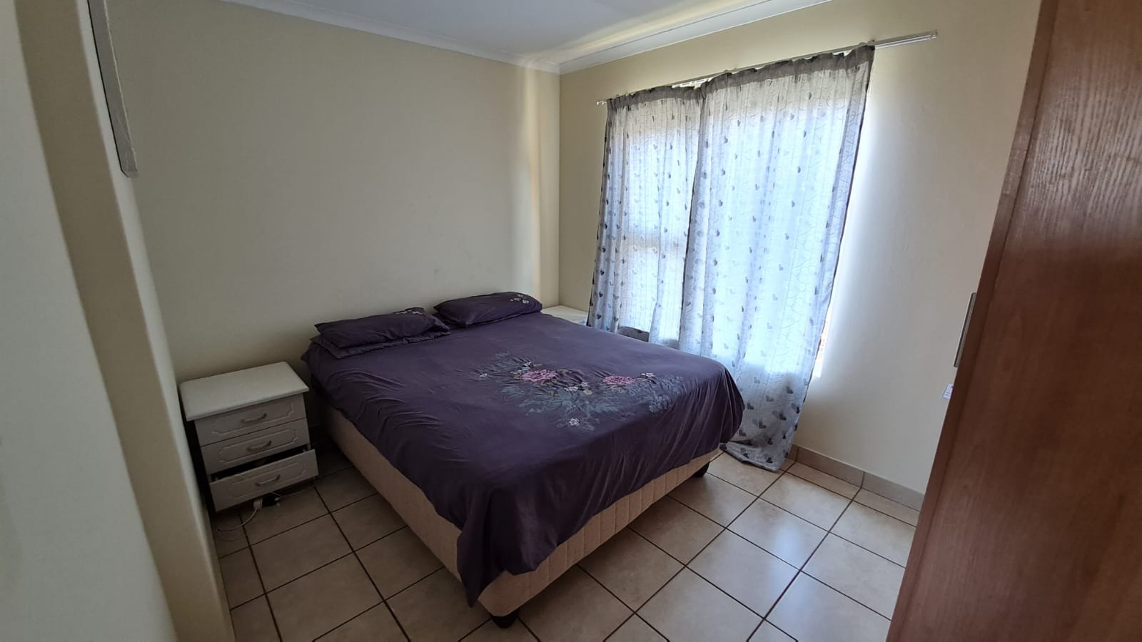 2 Bedroom Apartment / Flat To Rent in Olympus AH RE/MAX™ of Southern