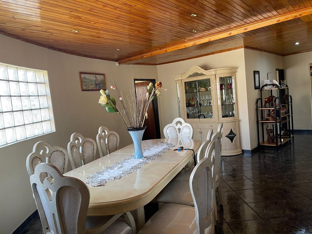 4 Bedroom House For Sale in Mondeor RE/MAX™ of Southern Africa