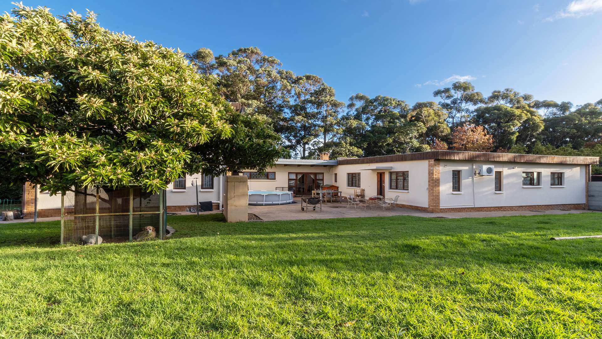 4 Bedroom House For Sale in Parel Vallei RE/MAX™ of Southern Africa