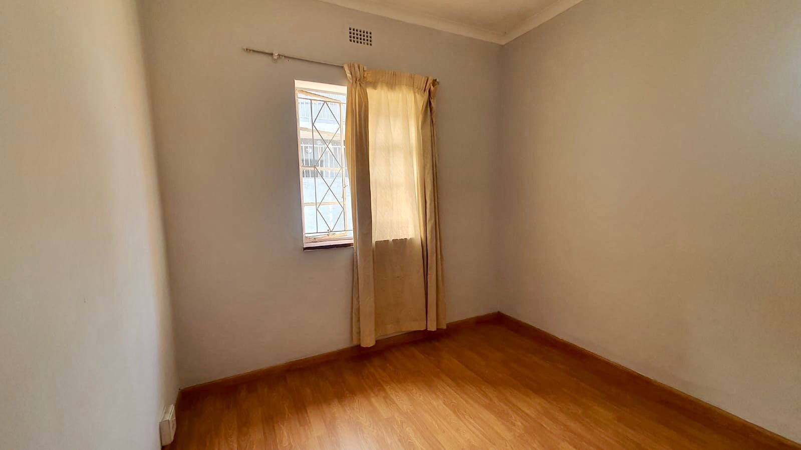 3 Bedroom House For Sale in Coronationville RE/MAX™ of Southern Africa