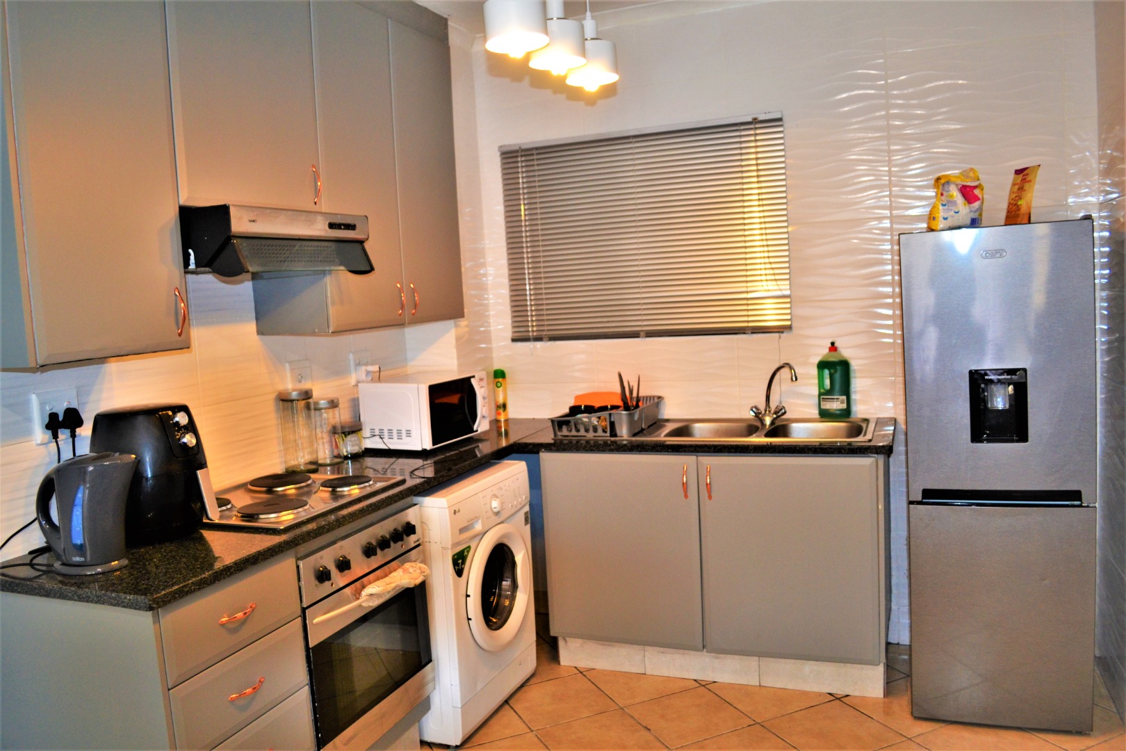 2 Bedroom Apartment / Flat To Rent in Tijger Vallei RE/MAX™ of Southern Africa