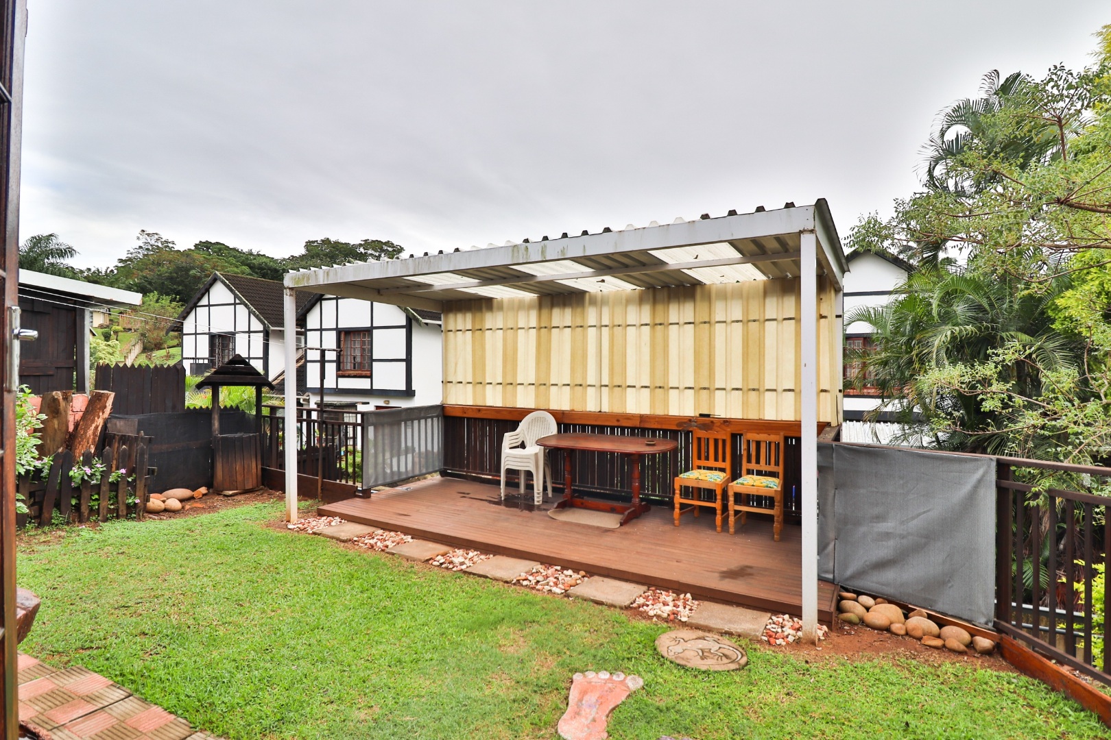 2 Bedroom Townhouse For Sale in Amanzimtoti RE/MAX™ of Southern Africa