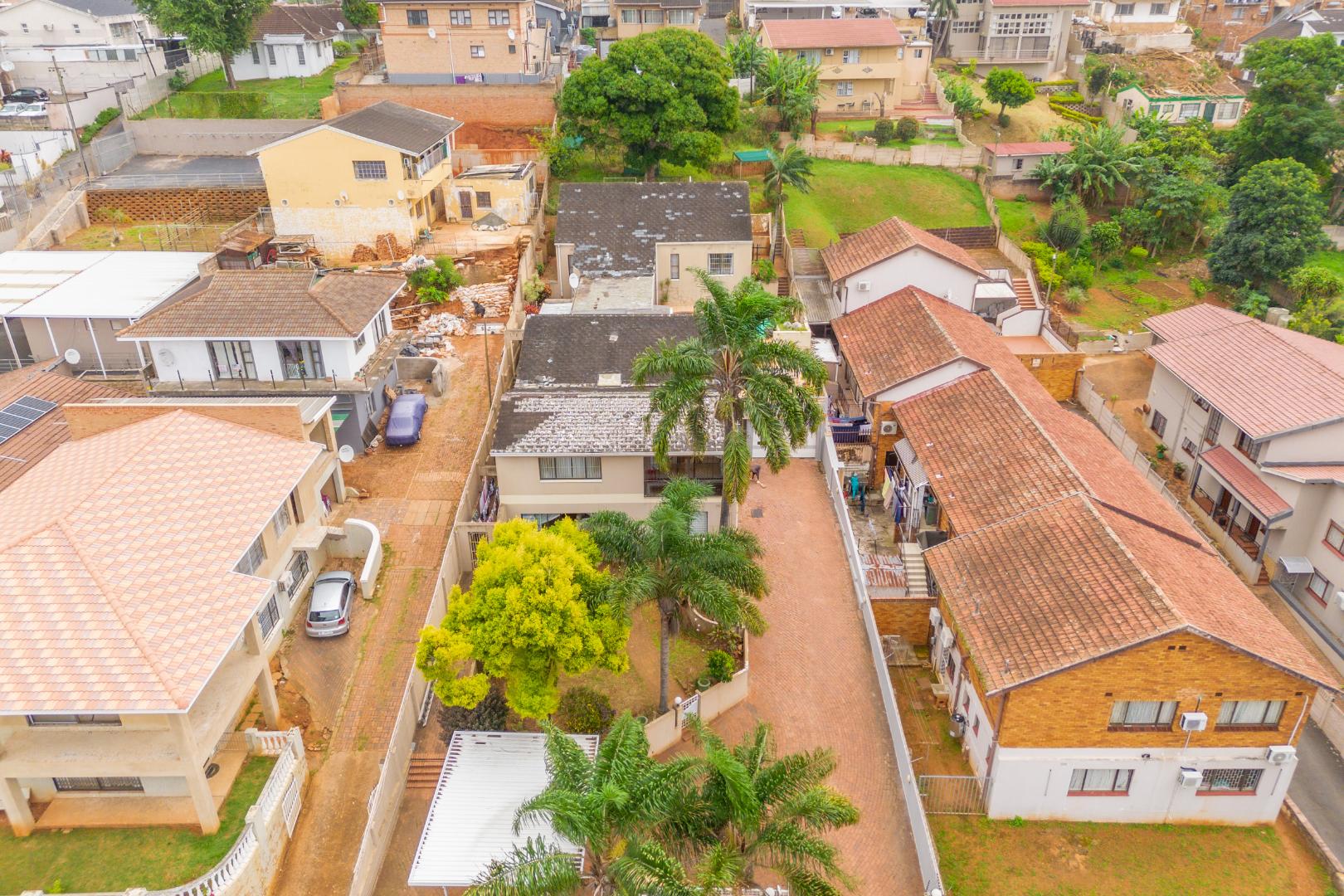 5 Bedroom House For Sale in Overport RE/MAX™ of Southern Africa