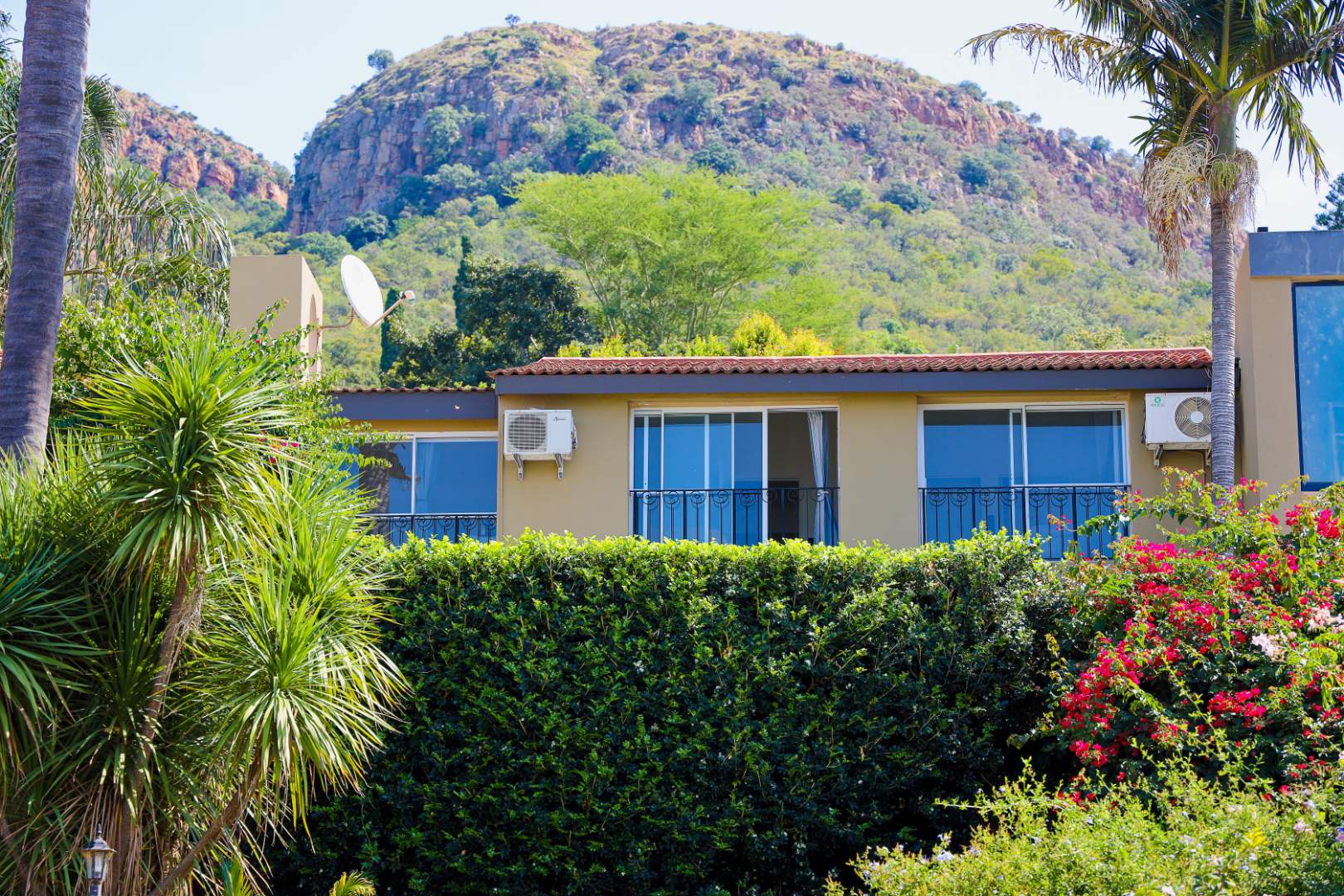 4 Bedroom House For Sale in Kosmos RE/MAX™ of Southern Africa