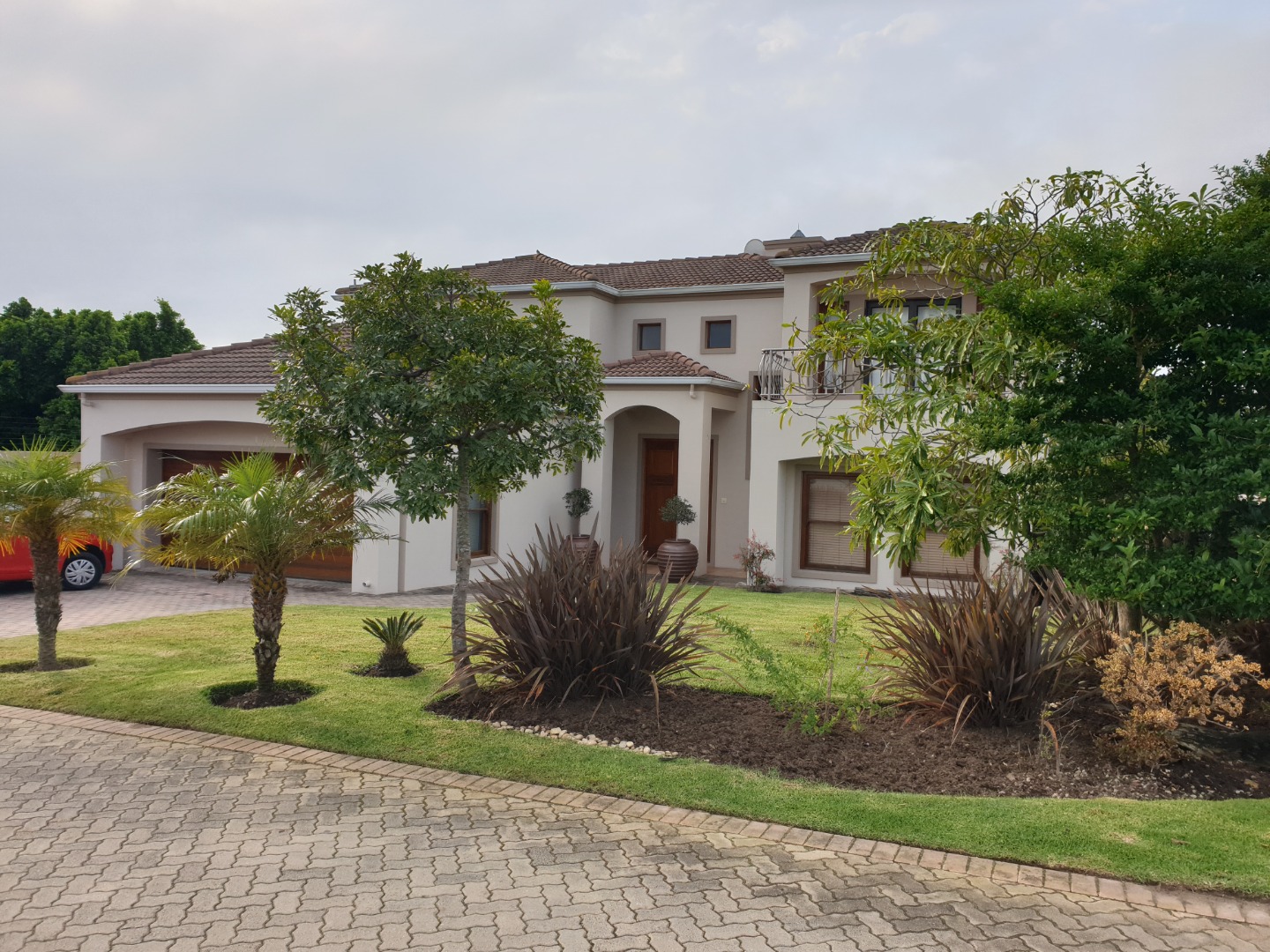 4 Bedroom House To Rent in Bowtie RE/MAX™ of Southern Africa
