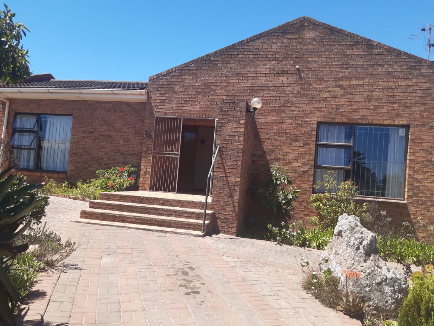 Property and houses for sale in Vredenburg, Western Cape RE/MAX