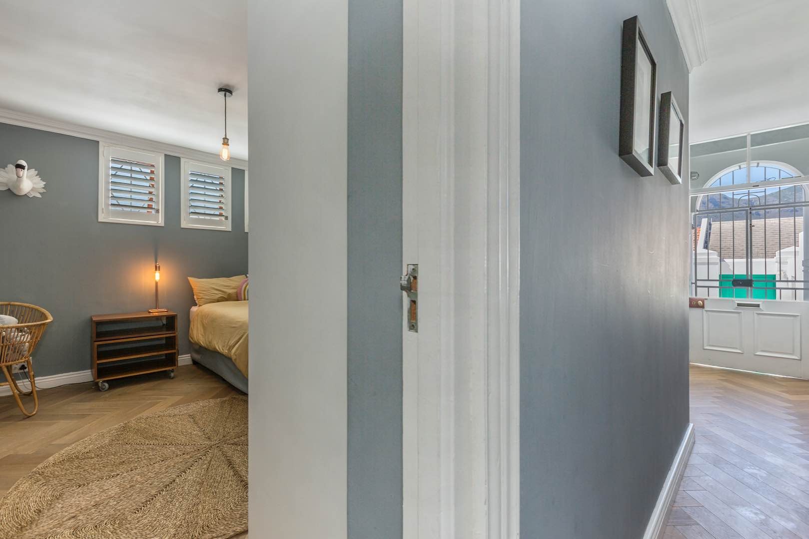 3 Bedroom House To Rent in Tamboerskloof RE/MAX™ of Southern Africa