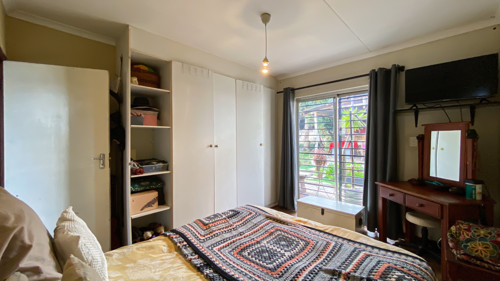 9 Bedroom House For Sale in Fontainebleau RE/MAX™ of Southern Africa