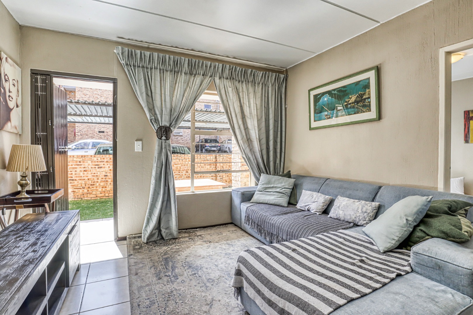 2 Bedroom Apartment / Flat For Sale in Honeypark RE/MAX™ of Southern