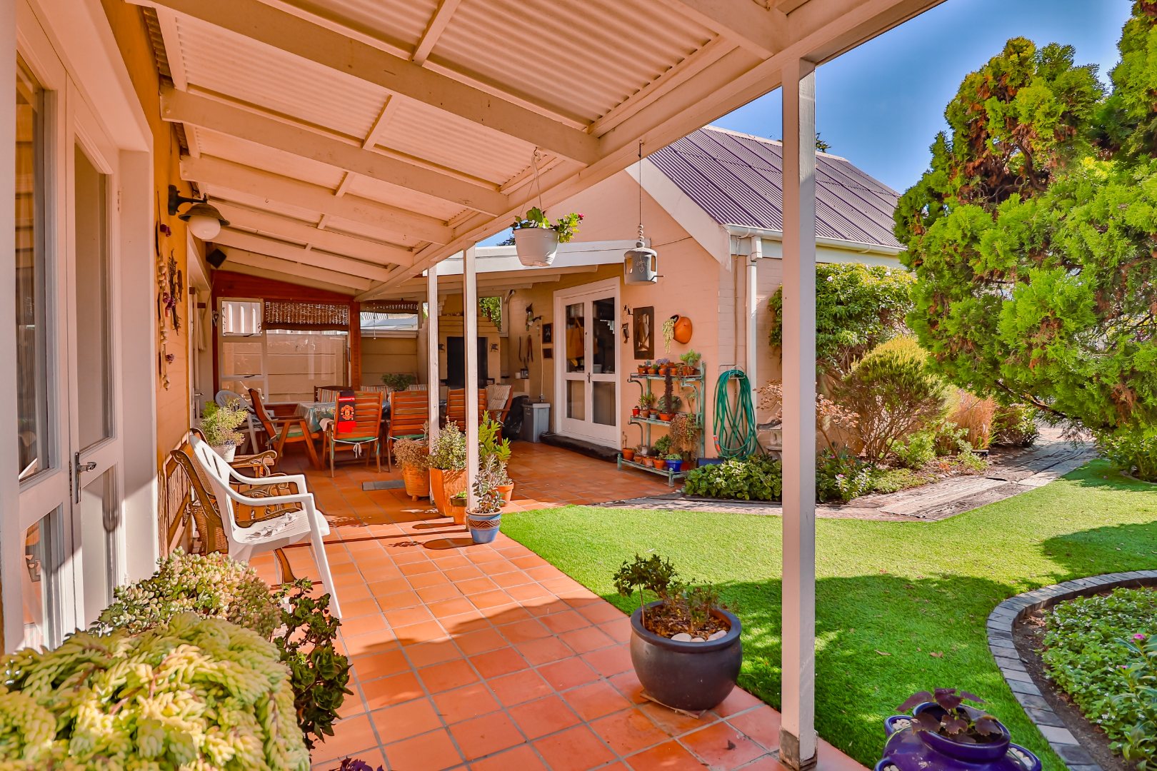 2 Bedroom House For Sale in Van Riebeeckstrand RE/MAX™ of Southern Africa