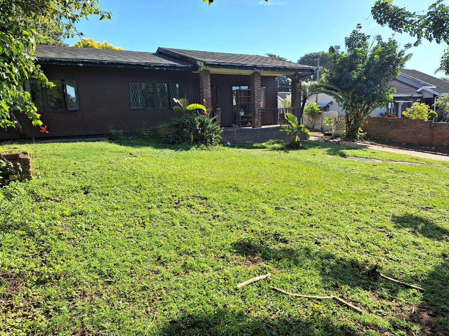 4 Bedroom House For Sale in Uvongo RE/MAX™ of Southern Africa