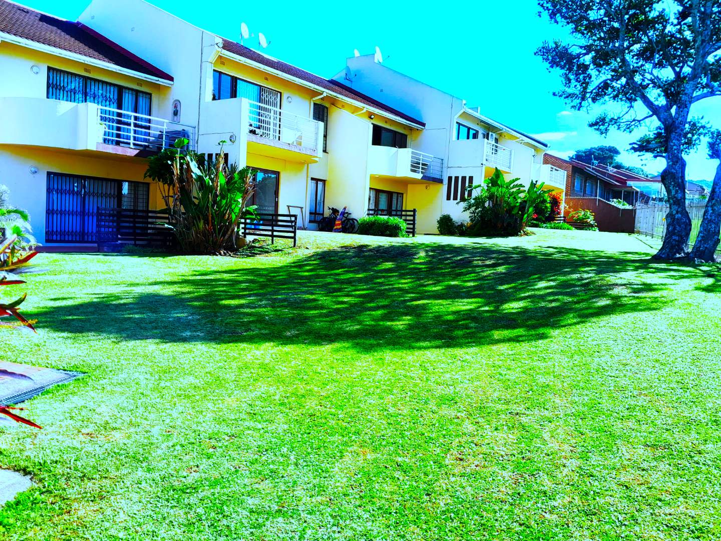 3 Bedroom Apartment / Flat For Sale in Scottburgh South RE/MAX™ of