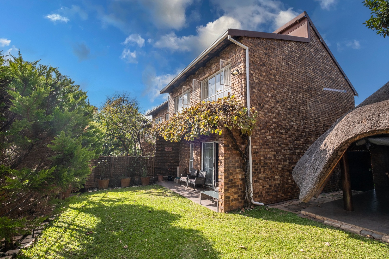 3 Bedroom Townhouse For Sale in Monument Park RE/MAX™ of Southern Africa