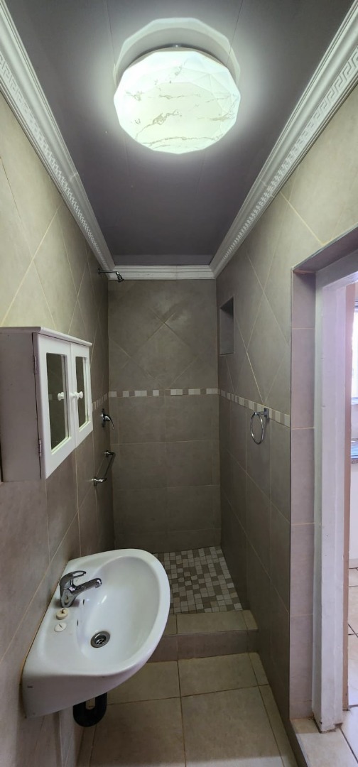 1 Bedroom Apartment / Flat To Rent in Bluff RE/MAX™ of Southern Africa